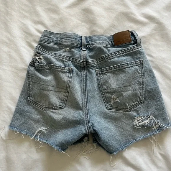 American Eagle Outfitters Light Blue Distressed Jean Shorts - Picture 2 of 6